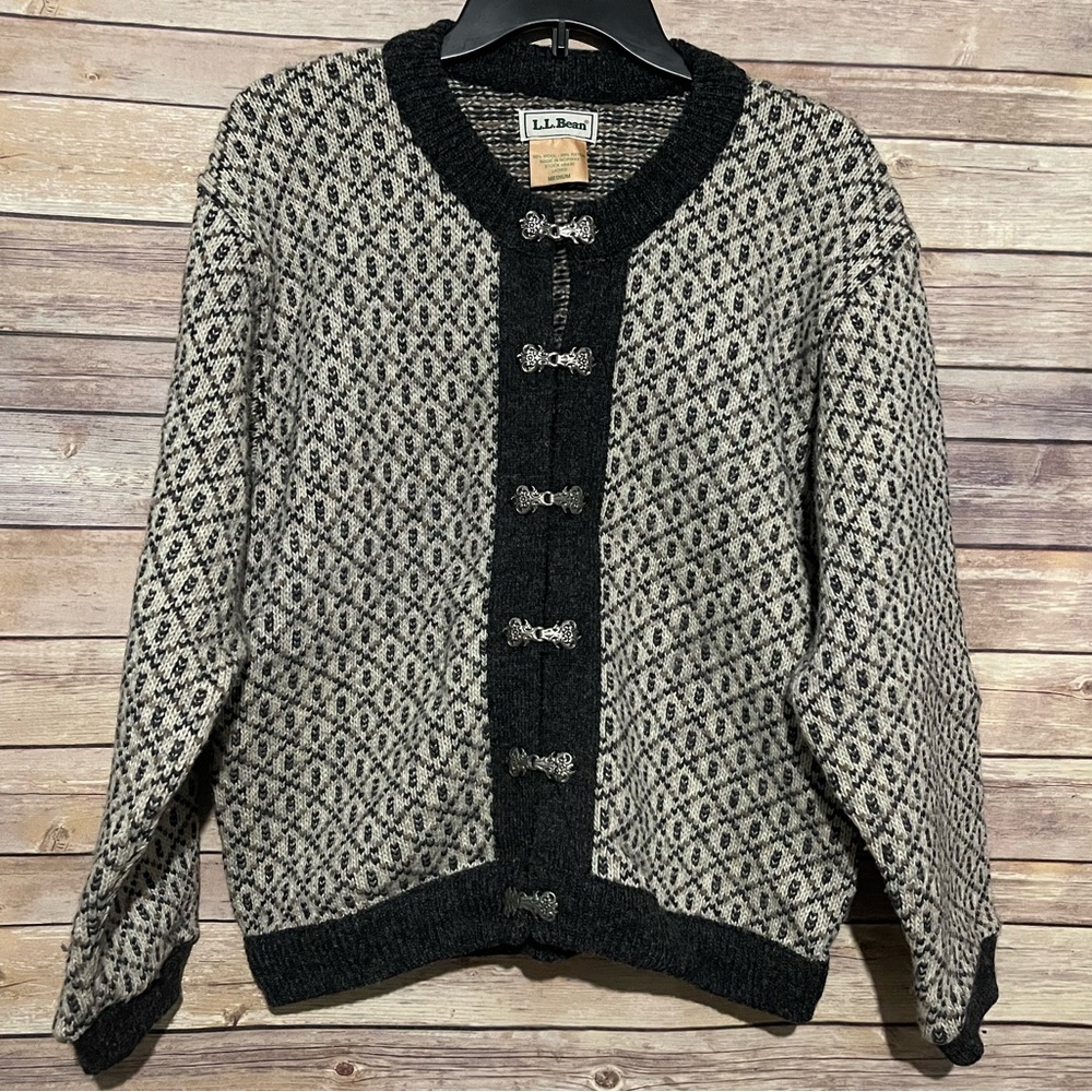 LL Bean Women’s Sz Medium Wool Blend Birdseye Pewter Metal Hook Sweater